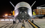 Секретний космоплан США повернувся на Землю