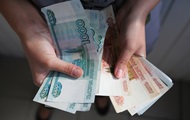Рубль обвалився до мінімуму з квітня на тлі погроз Трампа